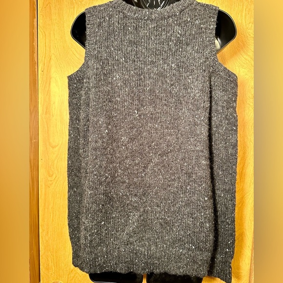 Ann Taylor factory size medium cold shoulder long sleeve sweater - Picture 3 of 7